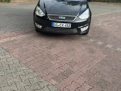 Schwarz Gebraucht 2012 Ford Galaxy Van / Kleinbus | 5.500 € (Fairer Preis)
