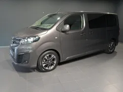 Grau mondstein grau/e:vulkan g Gebraucht 2021 Opel Zafira Life Edition Van | 31.500 € (Superpreis)