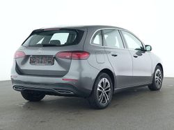 Metalliclack mountaingrau Gebraucht 2024 Mercedes E250 Advanced Kombi | 32.810 € (Fairer Preis)