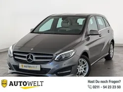 Grau Gebraucht 2016 Mercedes B200 Urban Van / Kleinbus | 15.760 € (Fairer Preis)