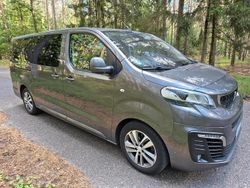 Schwarz Gebraucht 2018 Peugeot Traveller Business-Line Van | 27.500 € (Fairer Preis)