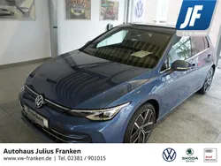 Blau Gebraucht 2024 VW Golf VIII Edition Limousine | 30.888 € (Guter Preis)