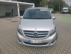 Silber Gebraucht 2017 Mercedes V250 Van / Kleinbus | 27.000 € (Fairer Preis)