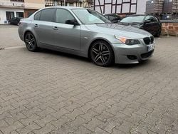 Grau Gebraucht 2004 BMW 530 Limousine | 5.800 €