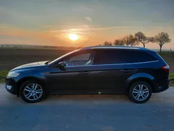 Grau Gebraucht 2008 Ford Mondeo Kombi | 3.200 € (Fairer Preis)