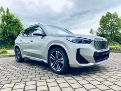 Silber Gebraucht 2023 BMW iX1 M Sport SUV | 46.250 € (Fairer Preis)