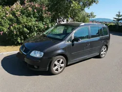 Schwarz Gebraucht 2005 VW Touran Highline Van / Kleinbus | 1.995 € (Fairer Preis)