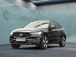 Schwarz Gebraucht 2023 Volvo XC60 Plus SUV | 50.199 € (Guter Preis)