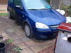 Blau Gebraucht 2005 Opel Corsa Kleinwagen | 899 € (Fairer Preis)