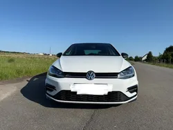 Weiß Gebraucht 2018 VW Golf VII Sound Limousine | 20.000 € (Fairer Preis)