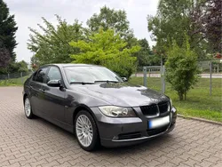 Grau Gebraucht 2006 BMW 320 Limousine | 1.850 € (Superpreis)