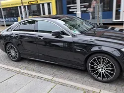 Schwarz Gebraucht 2017 Mercedes CLS400 Edition Coupé | 36.200 €
