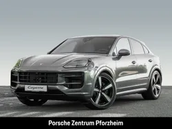 Grau Neu 2025 Porsche Cayenne S SUV | 162.763 € (Etwas zu teuer)