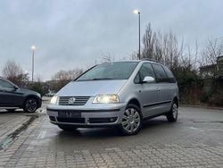 Silber Gebraucht 2010 VW Sharan Van / Kleinbus | 3.500 € (Superpreis)