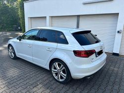 Weiß Gebraucht 2015 Audi A3 Sportback S-Line Kleinwagen | 10.999 € (Fairer Preis)
