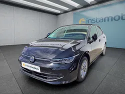 Schwarz Gebraucht 2024 VW Golf VIII Kleinwagen | 24.749 € (Guter Preis)