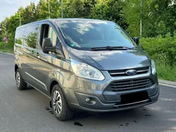 Grau Gebraucht 2018 Ford Transit Custom Van / Kleinbus | 16.700 € (Etwas zu teuer)