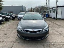 Grau Gebraucht 2012 Opel Astra Kombi | 4.800 € (Fairer Preis)