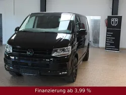 Schwarz Gebraucht 2017 VW T6 Trendline Van | 39.950 € (Etwas zu teuer)