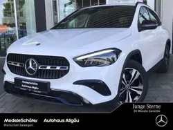 Unilack polarweiß Gebraucht 2024 Mercedes GLA200 SUV | 37.489 € (Fairer Preis)