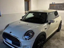 Weiß Gebraucht 2020 Mini ONE Pepper Kleinwagen | 13.500 € (Fairer Preis)