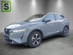 Grau Gebraucht 2024 Nissan Qashqai N-Connecta SUV | 28.550 € (Guter Preis)