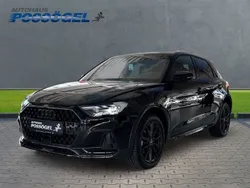 Mythosschwarz metallic (metallic) Gebraucht 2023 Audi A1 Sportback Ambiente Kleinwagen | 24.500 € (Etwas zu teuer)