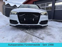 Weiß Gebraucht 2016 Audi A3 S-Line Limousine | 19.900 € (Fairer Preis)