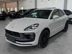 Grau Gebraucht 2021 Porsche Macan GTS Chrono SUV | 74.999 € (Guter Preis)