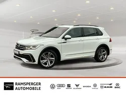 Weiß (pure white) Gebraucht 2023 VW Tiguan R-line SUV | 29.490 € (Superpreis)