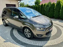 Grau Gebraucht 2016 Citroën Grand C4 Picasso Exclusive Van / Kleinbus | 9.999 € (Fairer Preis)