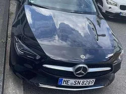 Schwarz Gebraucht 2020 Mercedes CLA180 Limousine | 27.300 € (Fairer Preis)