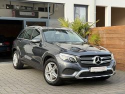 Grau Gebraucht 2016 Mercedes GLC250 SUV | 20.900 € (Fairer Preis)