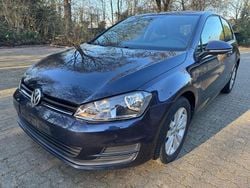 Blau Gebraucht 2013 VW Golf Trendline Limousine | 6.450 € (Guter Preis)