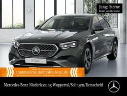 Grau Gebraucht 2025 Mercedes E220 Avantgarde Limousine | 56.980 € (Fairer Preis)