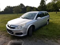 Silber Gebraucht 2005 Opel Vectra Kombi | 2.100 € (Fairer Preis)