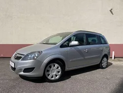 Silber Gebraucht 2013 Opel Zafira Family Van / Kleinbus | 4.990 € (Etwas zu teuer)