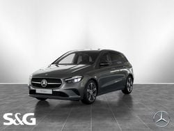 Metalliclack mountaingrau Gebraucht 2024 Mercedes B180 Progressive Van / Kleinbus | 30.890 € (Guter Preis)
