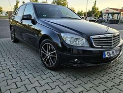 Schwarz Gebraucht 2010 Mercedes C220 Limousine | 10.000 € (Teuer)
