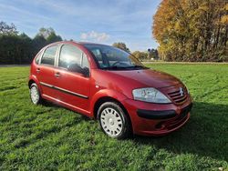 Rot Gebraucht 2002 Citroën C3 Limousine | 490 € (Superpreis)