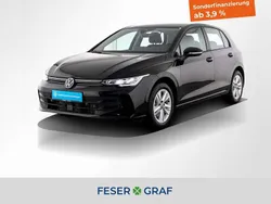 Grenadillschwarz metallic Gebraucht 2024 VW Golf VIII Life Limousine | 22.450 € (Guter Preis)