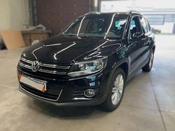Schwarz Gebraucht 2013 VW Tiguan SUV | 12.999 € (Fairer Preis)