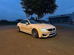 Weiß Gebraucht 2016 BMW M4 Competition Edition Coupé | 57.990 €