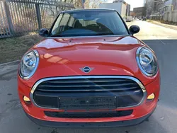 Orange Gebraucht 2019 Mini Cooper Kleinwagen | 17.299 € (Fairer Preis)
