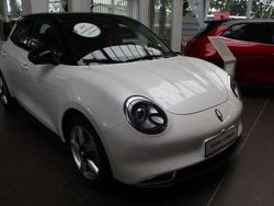 Weiß metallic Gebraucht 2024 Ora 03 | 29.370 €