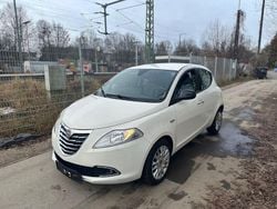 Weiß Gebraucht 2011 Lancia Ypsilon Platinum Kleinwagen | 4.500 € (Fairer Preis)