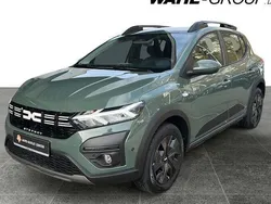 Grau Neu 2024 Dacia Sandero Expression Kleinwagen | 18.239 € (Etwas zu teuer)