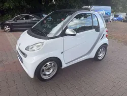 Weiß Gebraucht 2012 Smart ForTwo Coupé Kleinwagen | 5.999 € (Etwas zu teuer)