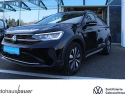 Schwarz / deep black (metallic) Gebraucht 2024 VW Taigo Life SUV | 22.780 € (Teuer)