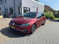 Rot Gebraucht 2019 VW Golf VII IQ Drive Limousine | 14.950 € (Guter Preis)